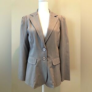 Kenpo Girl Lightweight Blazer Gray 
Excellent Condition 
Womens Size M